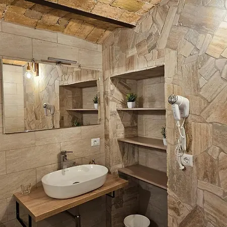 Romantic House-il Rifugio Del Fronte *